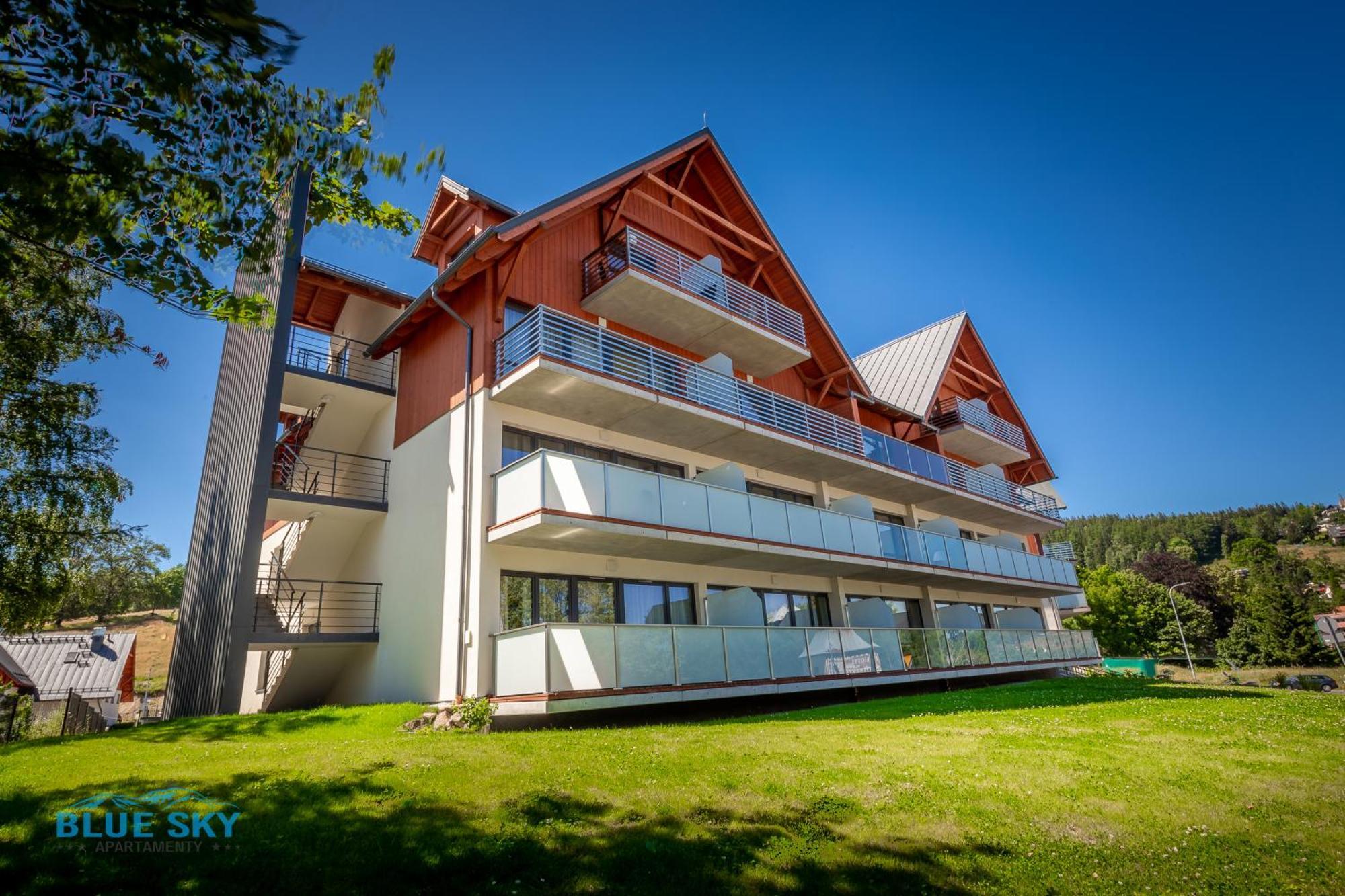 Apartamenty Bluesky - Karkonoska 13, Z Widokiem Na Gory, Blisko Szlakow I Wyciagow, W Zielonej Okolicy Karpacz Rom bilde
